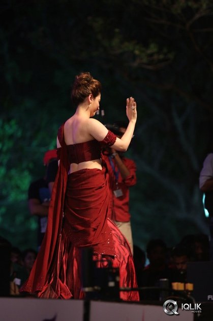 Tamannah-at-Baahubali-Movie-Audio-Launch